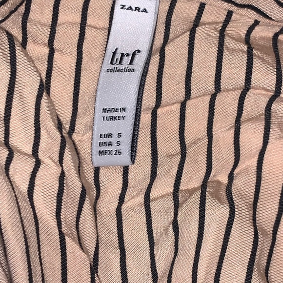 Zara Structured Croped Button Down - Picture 5 of 5